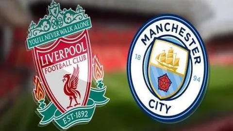 “切尔西赛前神秘集结，里斯-詹姆斯领衔创新战术喊话！”

或者：

“里斯-詹姆斯领衔，切尔西赛前中圈奇兵集结，誓要掀起战术风暴！”