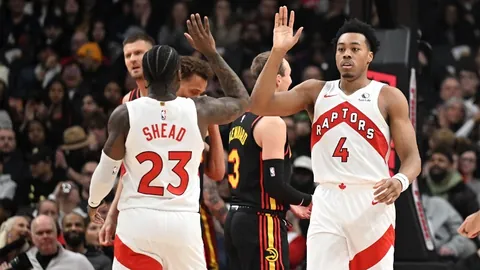 国青以5-2大胜吉尔吉斯斯坦，大连球员刘诚宇、王钰栋助力晋级